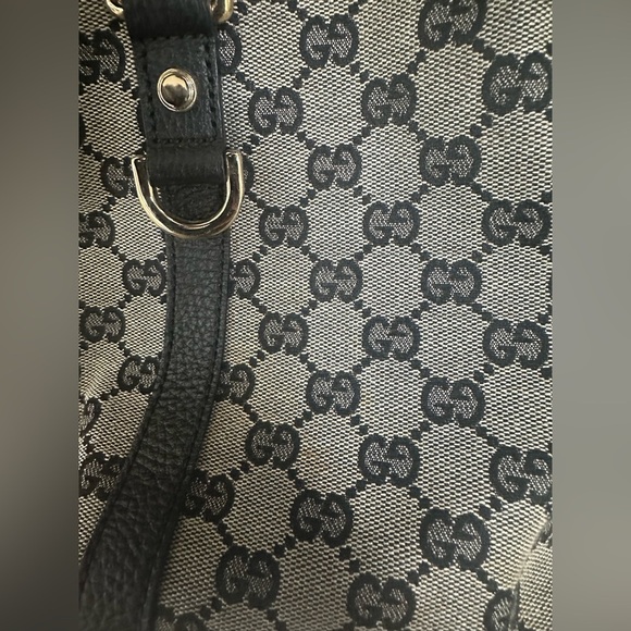 Gucci Canvas Abbey Medium Black - Picture 7 of 12
